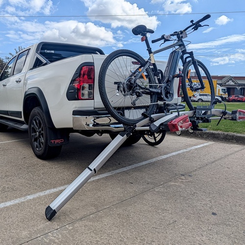 Mo-tow Double Heavy Duty eBike/Fat Bike Carrier with Ramp – Fits 5" Tyres, Secure & Travel-Ready