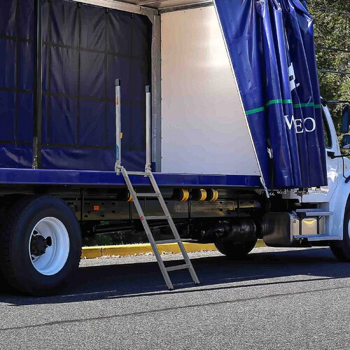 Aluminium Step Ladder – Ideal for Semi trailer truck decks MT1842