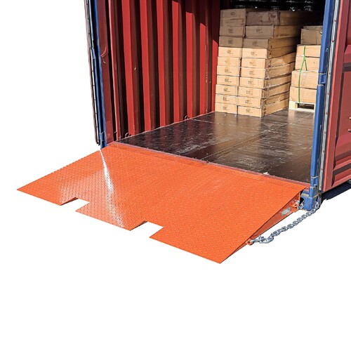 Shipping Container Forklift Loading Ramp Steel 7000kg 1.26m with chains for securing