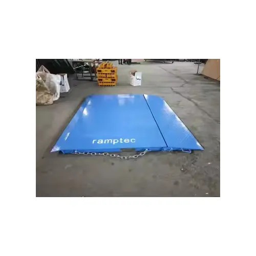 Heavy Duty Folding Shipping Container Forklift Loading Ramp Steel 7000kg 1.26m with chains for securing